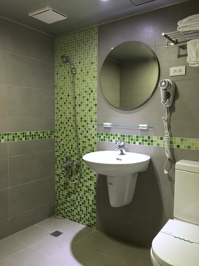 Wan Tai Hotel Chiayi Exterior foto